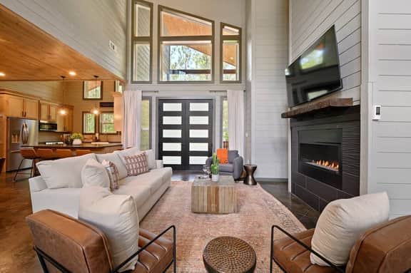 Special | Heated Pool • Hot Tub • Pets • Fire Pit - Image 3